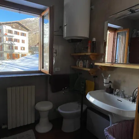 Abri Cache In Valtournenche Lägenhet *