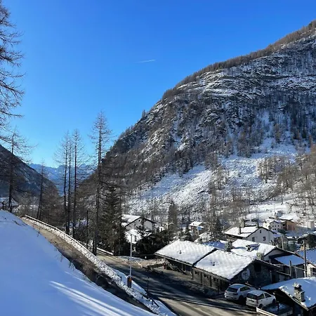 Lägenhet Abri Cache In Valtournenche *